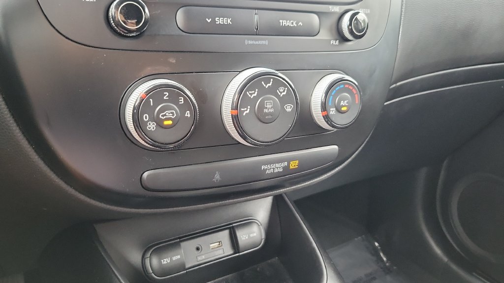 Used 2019 Kia Soul FWD image 18