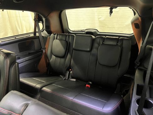 Used 2017 Dodge Grand Caravan GT FWD image 10