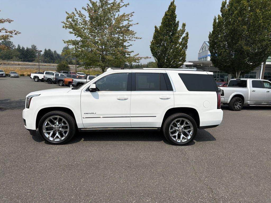 Certified 2020 GMC Yukon Denali w/ Denali Ultimate Package AWD/4WD image 6