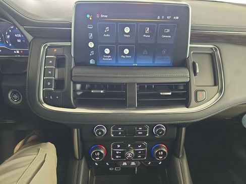 Used 2022 Chevrolet Tahoe LT w/ LT Signature Package AWD/4WD image 16