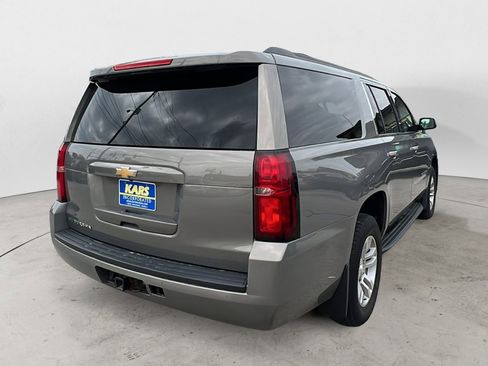 Used 2018 Chevrolet Suburban LS w/ Max Trailering Package AWD/4WD image 6