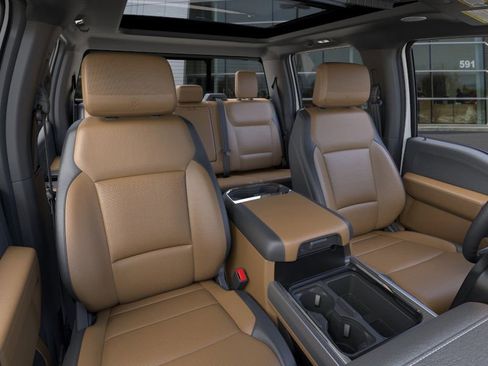 New 2025 Ford F250 Lariat w/ Lariat Ultimate Package image 10