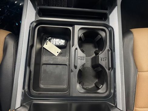 Used 2024 Ford F250 Lariat w/ Chrome Package image 54