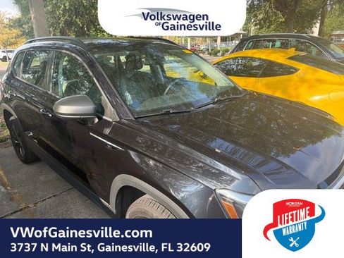 Used 2023 Volkswagen Taos S FWD image 6