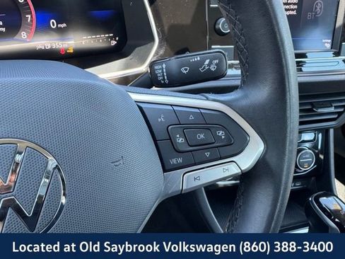 Used 2024 Volkswagen Jetta SE FWD image 39