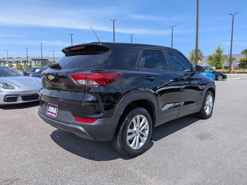 Used 2021 Chevrolet TrailBlazer LS FWD image 5