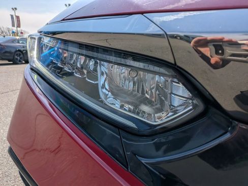Used 2019 Honda Accord Sport image 11