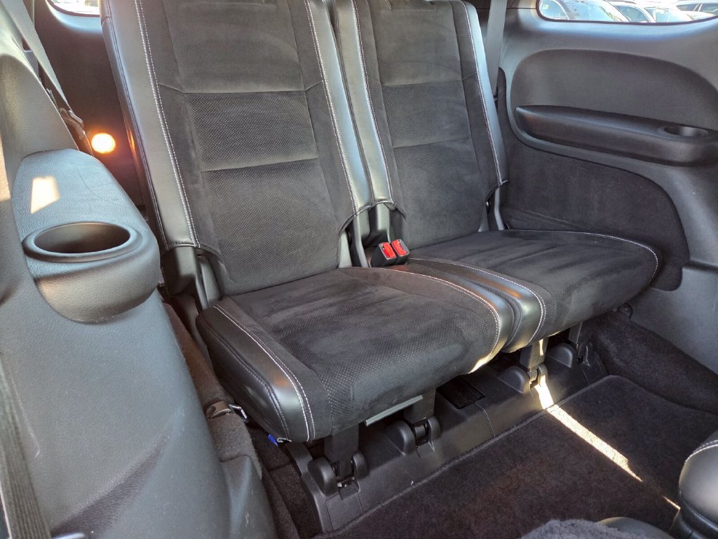 Used 2018 Dodge Durango SRT w/ Technology Group AWD/4WD image 21