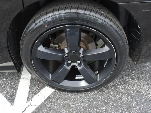 Used 2014 Dodge Charger R/T RWD image 30