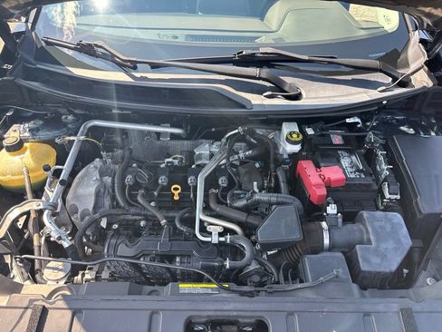 Used 2021 Nissan Rogue S AWD/4WD image 12