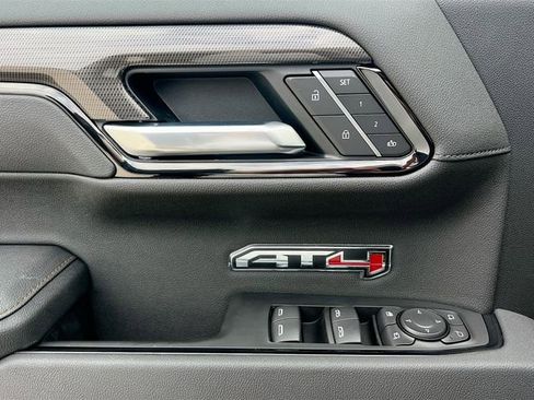 New 2026 GMC Sierra 1500 AT4 w/ AT4 Premium Package AWD/4WD image 13