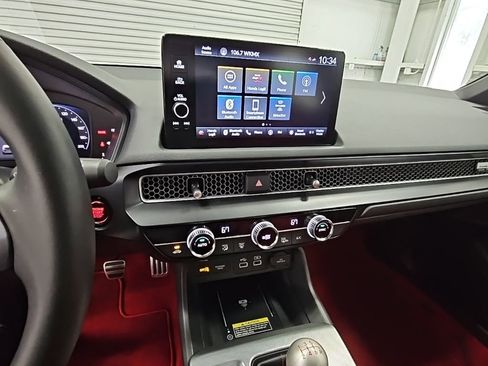 Used 2025 Honda Civic Type R image 13