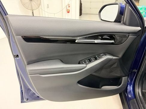 Used 2024 Kia Seltos EX AWD/4WD image 19