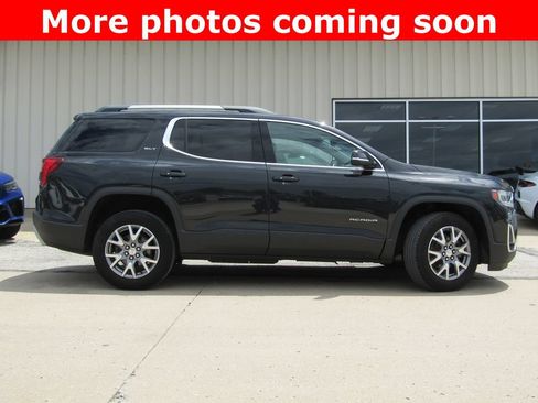 Used 2020 GMC Acadia SLT AWD/4WD image 2