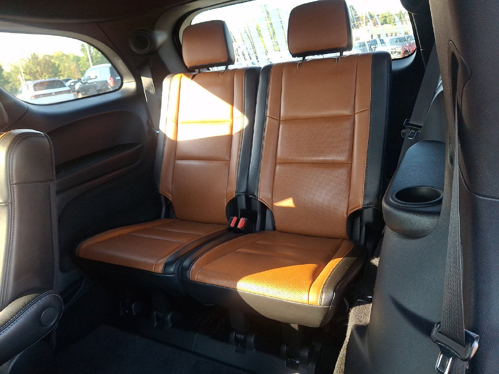Used 2019 Dodge Durango R/T w/ Technology Group AWD/4WD image 12