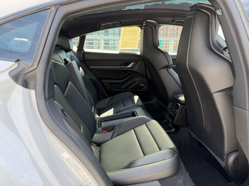 Used 2025 Porsche Taycan RWD image 19