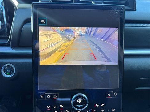 Used 2025 GMC Terrain Elevation image 19