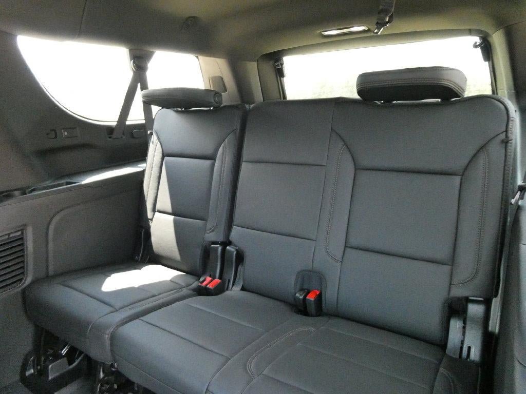 New 2026 Chevrolet Suburban High Country w/ Sun And Tow Package AWD/4WD image 15