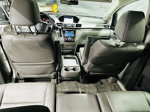 Used 2015 Honda Odyssey Touring image 35