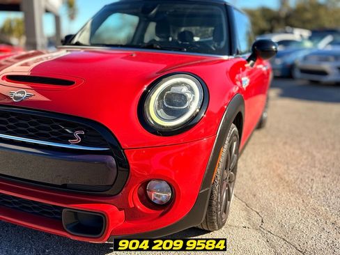 Used 2019 MINI Cooper S w/ Premium Package FWD image 16