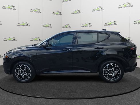 Used 2025 Alfa Romeo Tonale image 2