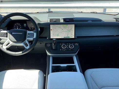 New 2025 Land Rover Defender 110 S image 13