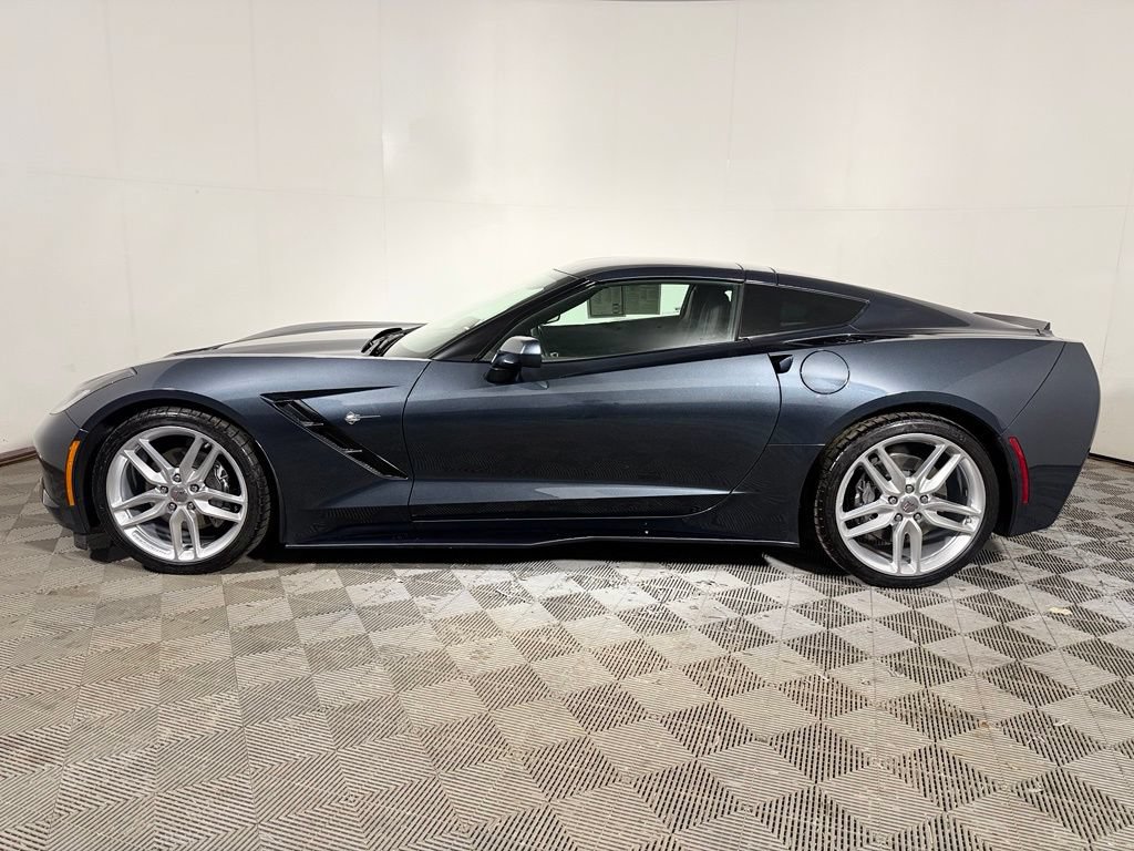 Used 2019 Chevrolet Corvette Stingray Coupe w/ 2LT Preferred Equipment Group RWD image 3