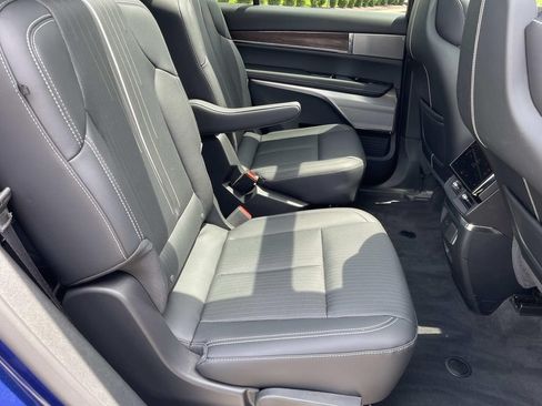 Certified 2026 Cadillac Vistiq Luxury w/ LPO, Floor Liner Package AWD/4WD image 22