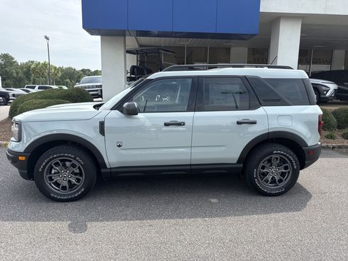Used 2021 Ford Bronco Sport Big Bend w/ Big Bend Package AWD/4WD image 2
