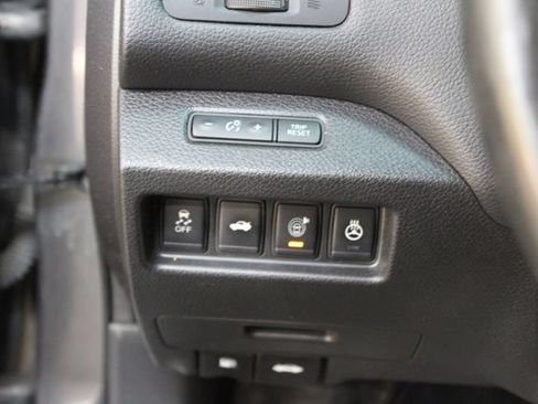 Used 2015 Nissan Altima 2.5 SL FWD image 15