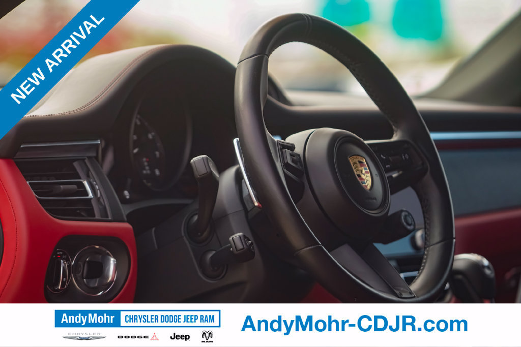 Used 2022 Porsche Macan GTS AWD/4WD image 18