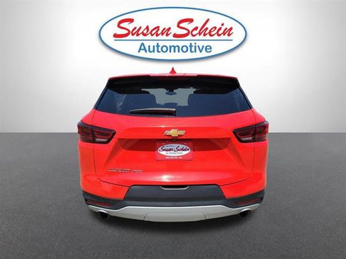 Used 2025 Chevrolet Blazer LT AWD/4WD image 24