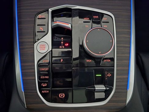 New 2026 BMW X7 xDrive40i image 28