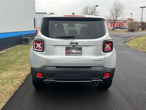 Used 2017 Jeep Renegade Limited image 6