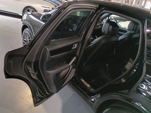 Used 2019 Porsche Cayenne AWD/4WD image 28
