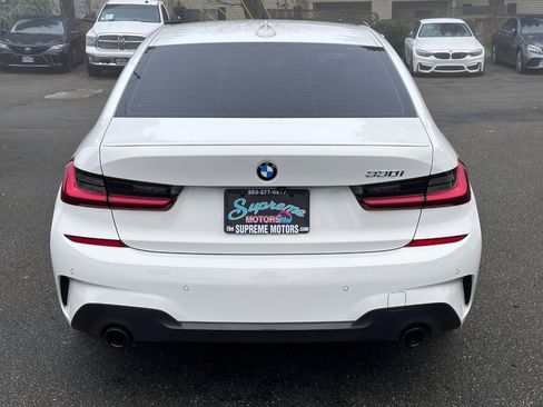 Used 2022 BMW 330i Sedan w/ M Sport Package image 7