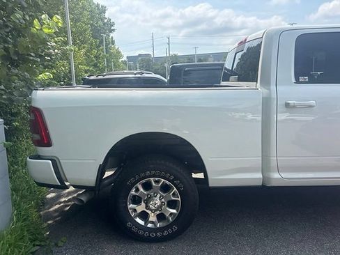 Used 2024 RAM 2500 Laramie w/ Safety Group AWD/4WD image 13
