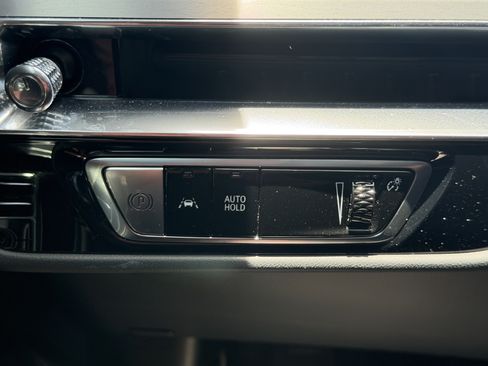Certified 2024 Cadillac Lyriq Sport AWD/4WD image 26