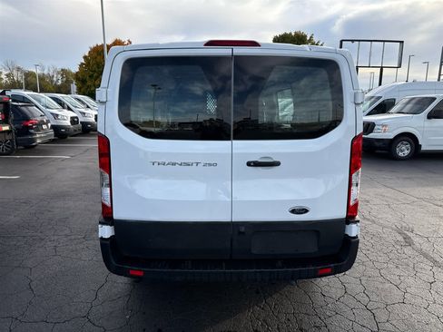 Used 2024 Ford Transit 250 Low Roof w/ Exterior Upgrade Package image 7