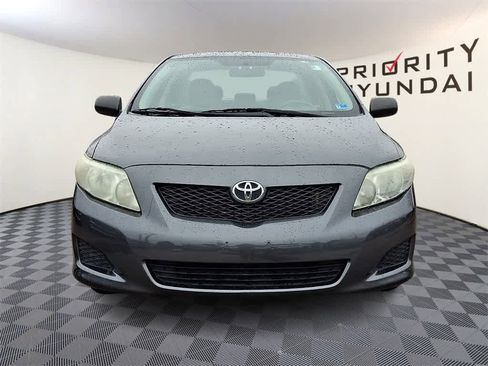 Used 2010 Toyota Corolla image 2