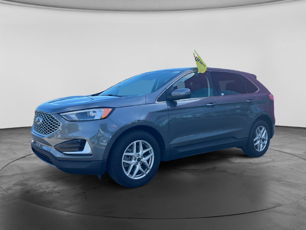 Used 2024 Ford Edge SEL AWD/4WD image 3