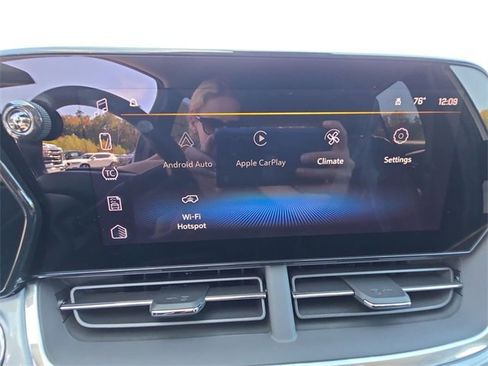 New 2025 Chevrolet Trax LT w/ Driver Confidence Package image 14