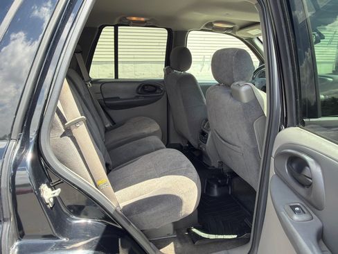 Used 2004 Chevrolet TrailBlazer LT w/ LT Package 1 AWD/4WD image 15