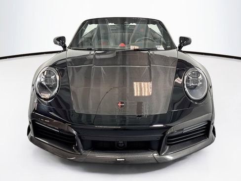 Used 2024 Porsche 911 Cabriolet image 6