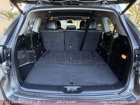 Used 2017 Toyota Highlander Limited w/ Carpet Mat Package FWD image 23