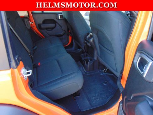 Used 2023 Jeep Wrangler Willys image 33