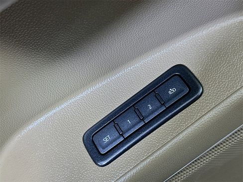 Used 2020 Chevrolet Tahoe Premier image 21