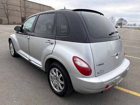 Used 2010 Chrysler PT Cruiser w/ PT Cruiser Couture Edition image 7