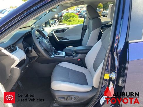 Used 2021 Toyota RAV4 XLE w/ Convenience Package AWD/4WD image 31