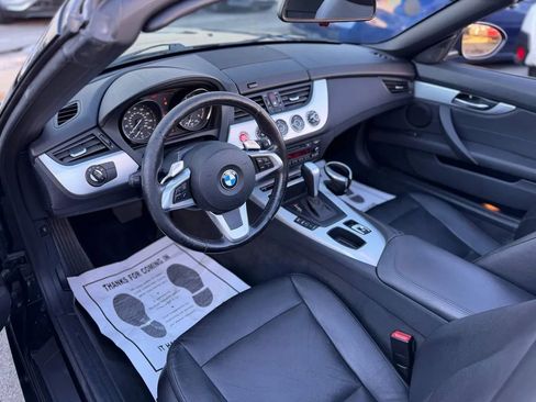Used 2009 BMW Z4 sDrive30i image 30